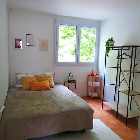 Apartment Familial Et Cozy - Wifi - Espace Travail- Parking *