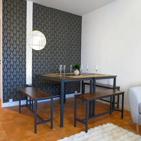 Familial Et Cozy - Wifi - Espace Travail- Parking