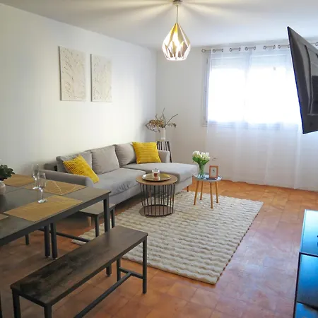 Familial Et Cozy - Wifi - Espace Travail- Parking Apartment Merignac (Gironde)
