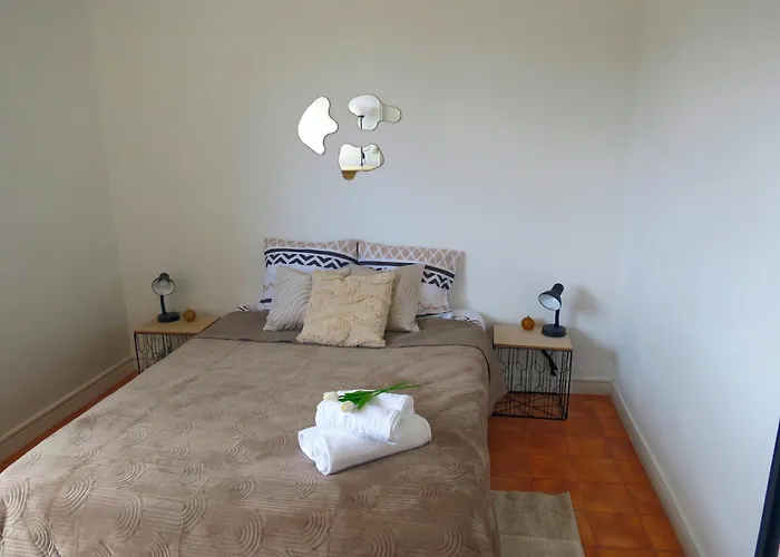 Familial Et Cozy - Wifi - Espace Travail- Parking Lejlighed