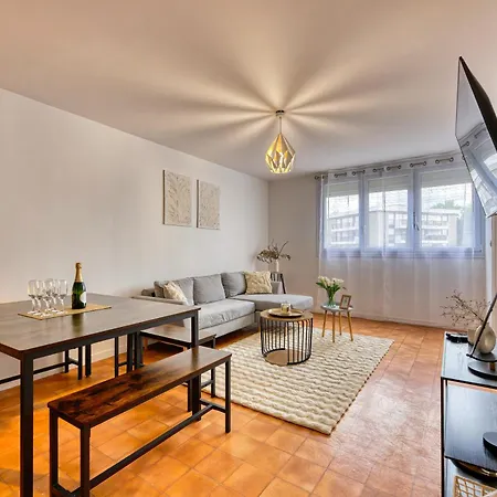 Familial Et Cozy - Wifi - Espace Travail- Parking Apartman Mérignac